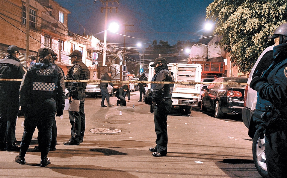 Balean a policía capitalino en la alcaldía Xochimilco